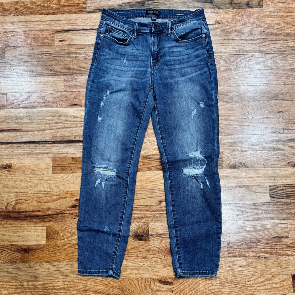 Judy Blue Dark Wash Distressed Ankle Jeans EUC